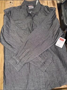 Wrangler Men's Long Sleeve Button-Up Shirt Grey Size XL Relaxed Fit NWT